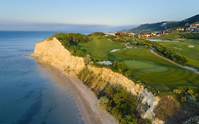 Thracian Cliffs Golf & Beach Resort